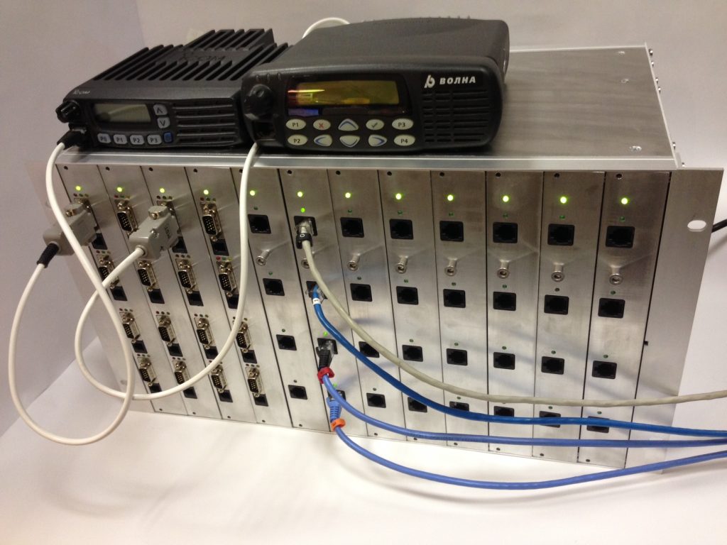 Базовый блок центрального контроллера СРМД-16 в крейте 19” высотой 6U